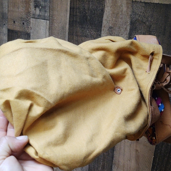 Vintage Boho Festival Gutalmalen Artisan Drawstring embroidered Crossbody Bag - Picture 6 of 13